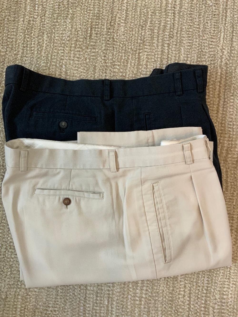 Men’s Cutter and Buck pleated dress pants 42x34